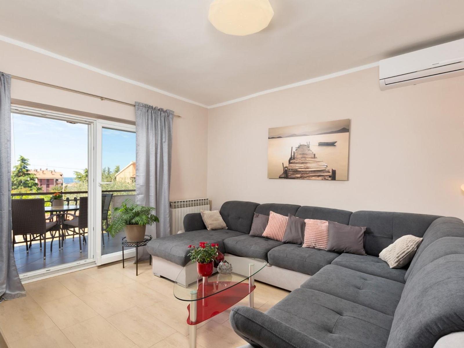 Apartments Loredana Porec Bagian luar foto